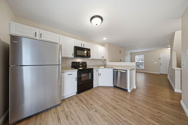 5631 Middle Falls Street, 39, Dublin, OH 43016