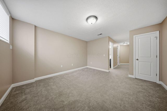 5631 Middle Falls Street, 39, Dublin, OH 43016