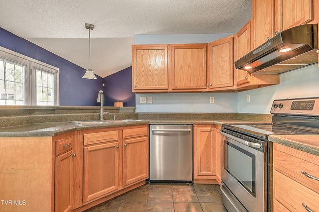 245 Northwest Leonard Street, Abingdon, VA 24210