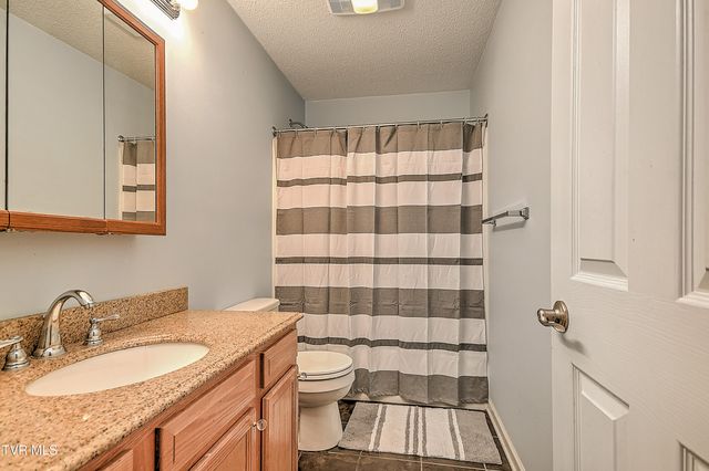 245 Northwest Leonard Street, Abingdon, VA 24210