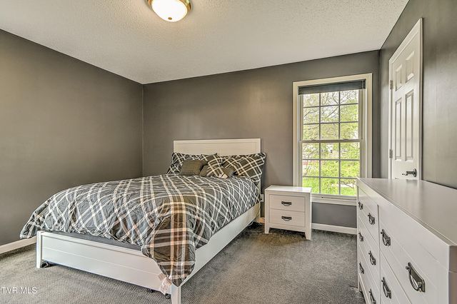 245 Northwest Leonard Street, Abingdon, VA 24210