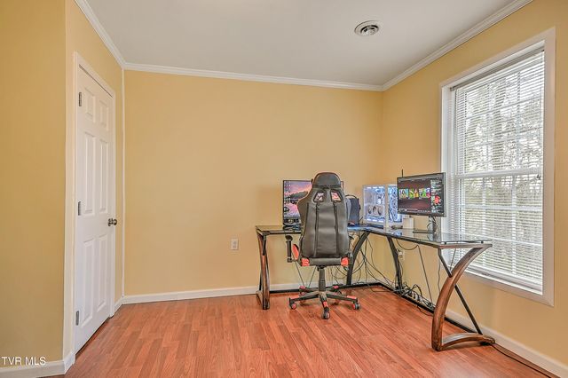 245 Northwest Leonard Street, Abingdon, VA 24210