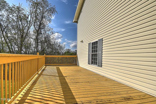 245 Northwest Leonard Street, Abingdon, VA 24210