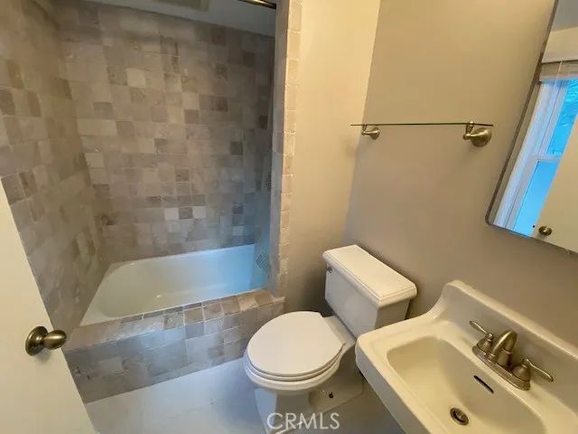 5356 Yolanda Avenue, Tarzana, CA 91356