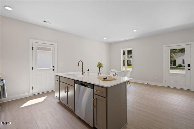 304 S Sycamore Street, Fremont, NC 27830