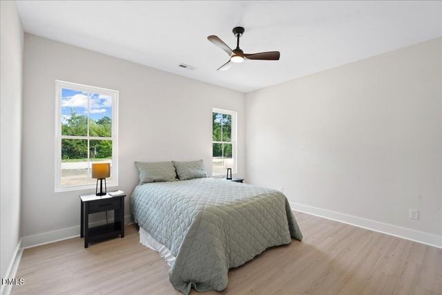 304 S Sycamore Street, Fremont, NC 27830