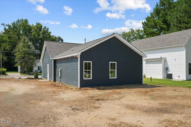 304 S Sycamore Street, Fremont, NC 27830