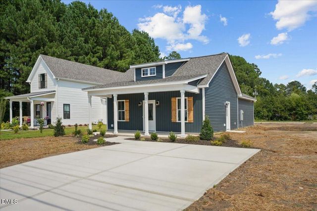 304 S Sycamore Street, Fremont, NC 27830