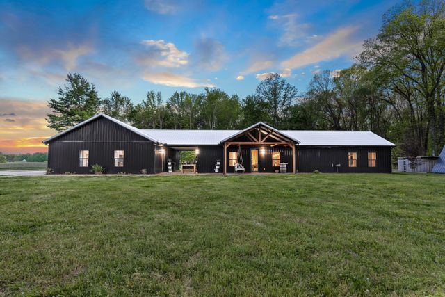 7909 Bill Moss Rd, White House, TN 37188