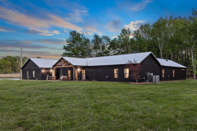 7909 Bill Moss Rd, White House, TN 37188