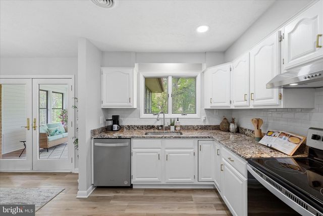 144 BRENDA DR, Martinsburg, WV 25404