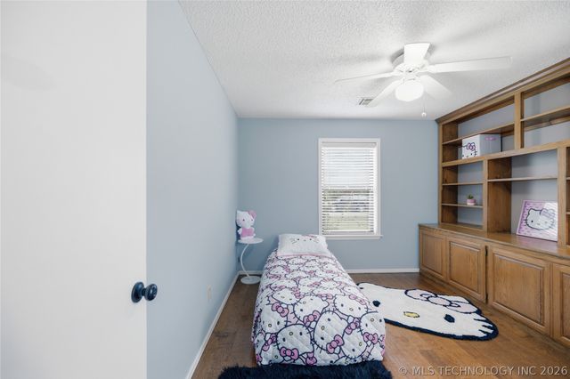 1608 S Marietta Street, Pryor, OK 74361