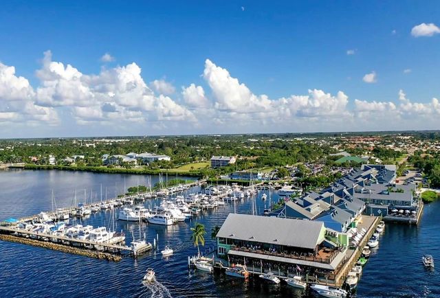 220 COLDEWAY DRIVE 211, Punta Gorda, FL 33950