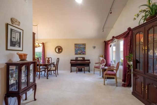 11693 Invierno Drive, San Diego, CA 92124