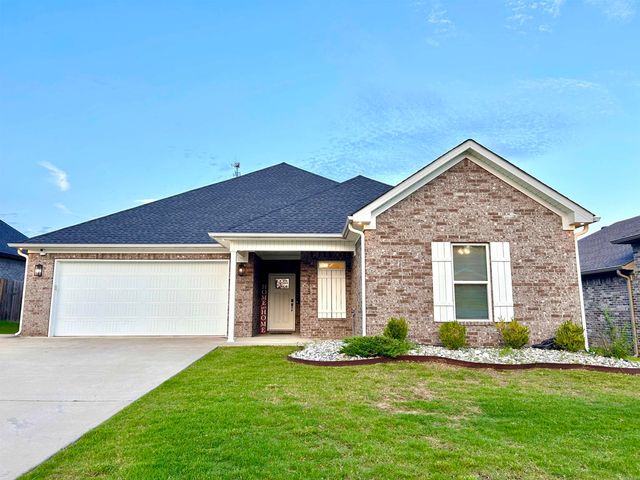 2818 WHISKER WAY, Benton, AR 72015