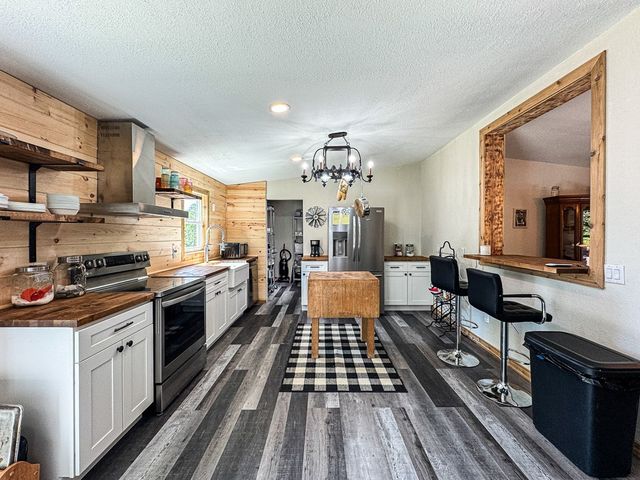 10007 Joe Brown Highway, Murphy, NC 28906