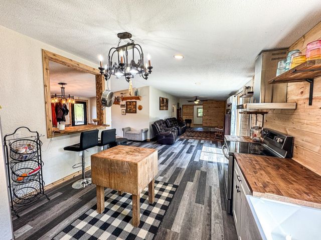 10007 Joe Brown Highway, Murphy, NC 28906