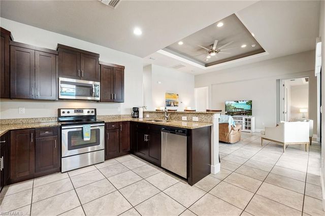 207 Gleason PKWY, Cape Coral, FL 33914