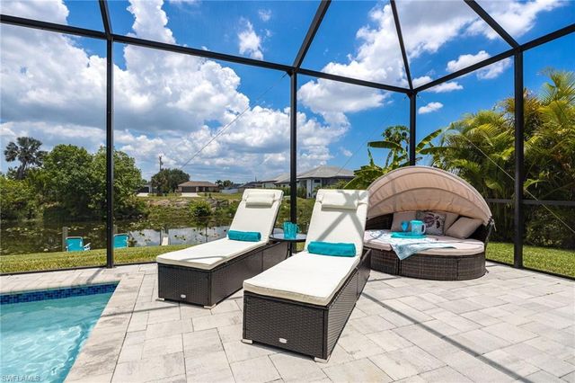 207 Gleason PKWY, Cape Coral, FL 33914