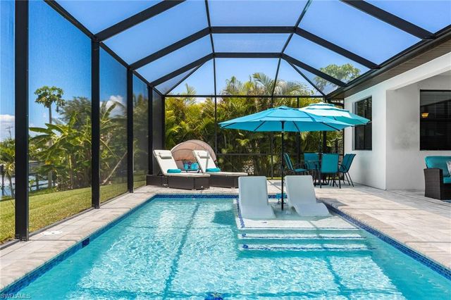 207 Gleason PKWY, Cape Coral, FL 33914