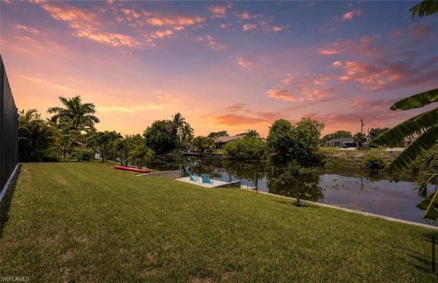 207 Gleason PKWY, Cape Coral, FL 33914