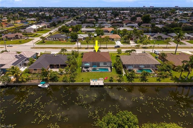 207 Gleason PKWY, Cape Coral, FL 33914