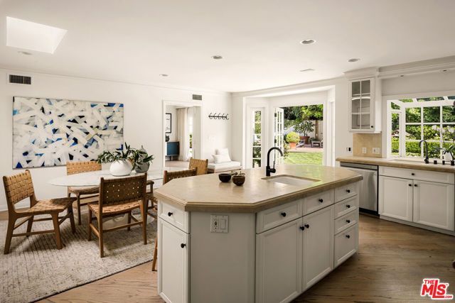 9575 Lime Orchard Road, Beverly Hills, CA 90210