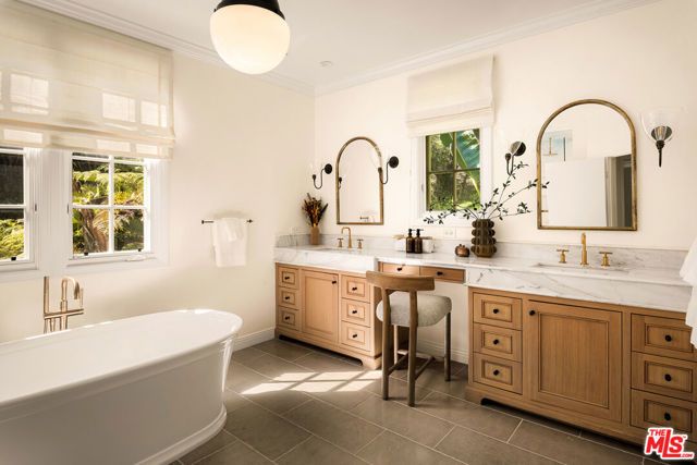 9575 Lime Orchard Road, Beverly Hills, CA 90210