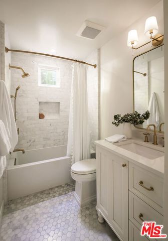 9575 Lime Orchard Road, Beverly Hills, CA 90210