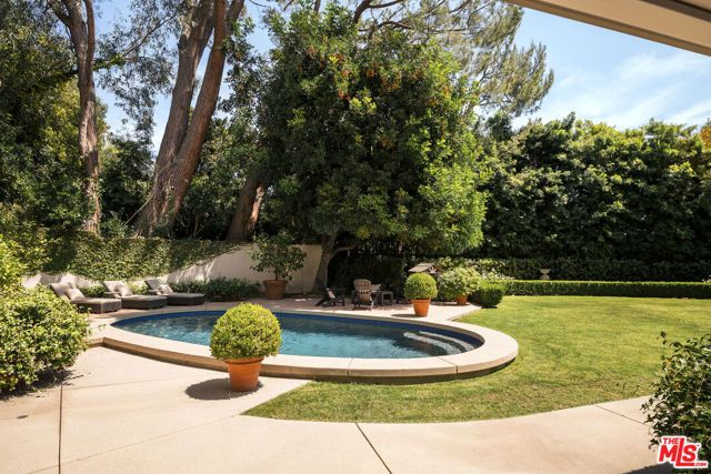 9575 Lime Orchard Road, Beverly Hills, CA 90210