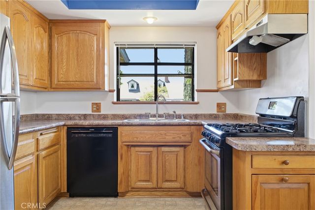 1411 E Concord, Orange, CA 92867
