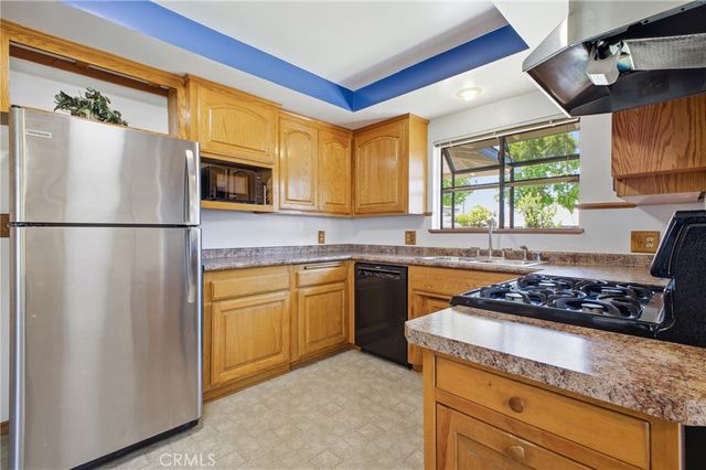 1411 E Concord, Orange, CA 92867