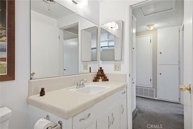 1411 E Concord, Orange, CA 92867