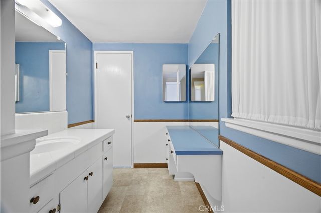 1411 E Concord, Orange, CA 92867