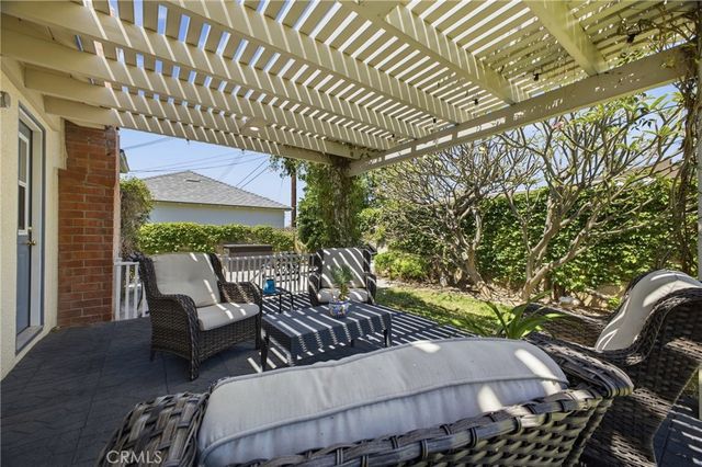 1411 E Concord, Orange, CA 92867