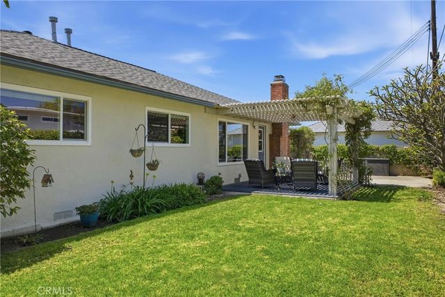 1411 E Concord, Orange, CA 92867