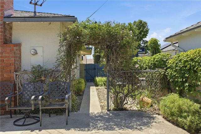 1411 E Concord, Orange, CA 92867
