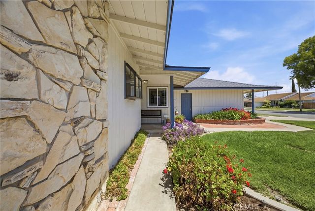 1411 E Concord, Orange, CA 92867