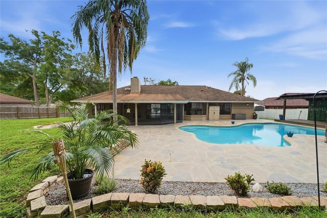 1008 OAKRIDGE MANOR DRIVE, Brandon, FL 33511