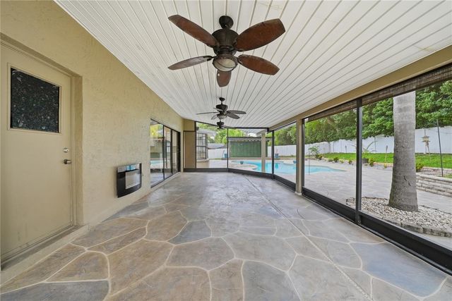 1008 OAKRIDGE MANOR DRIVE, Brandon, FL 33511