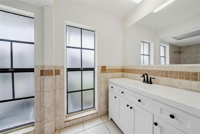 1008 OAKRIDGE MANOR DRIVE, Brandon, FL 33511