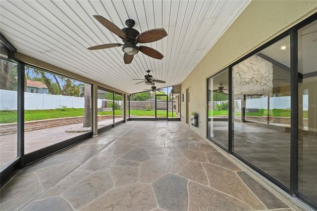 1008 OAKRIDGE MANOR DRIVE, Brandon, FL 33511