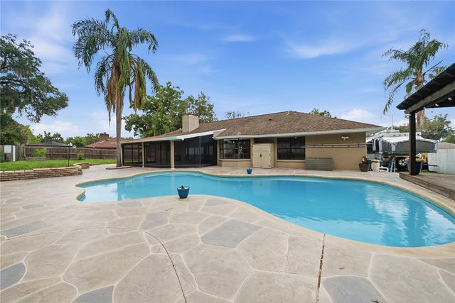 1008 OAKRIDGE MANOR DRIVE, Brandon, FL 33511