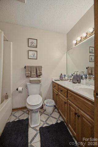 4186 Horseshoe Bend Road, Hudson, NC 28638