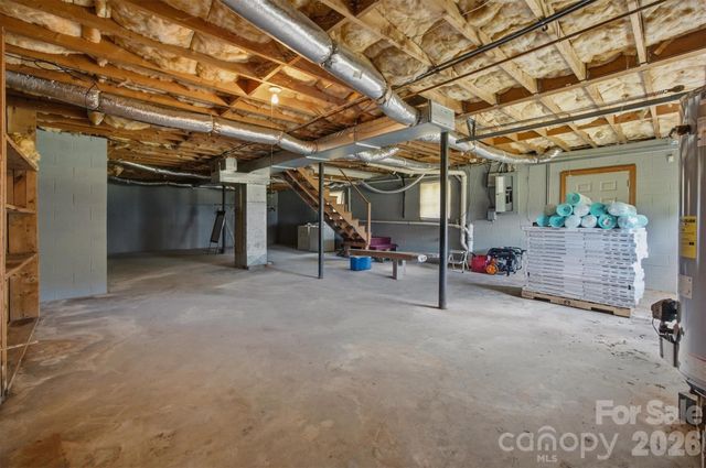 4186 Horseshoe Bend Road, Hudson, NC 28638