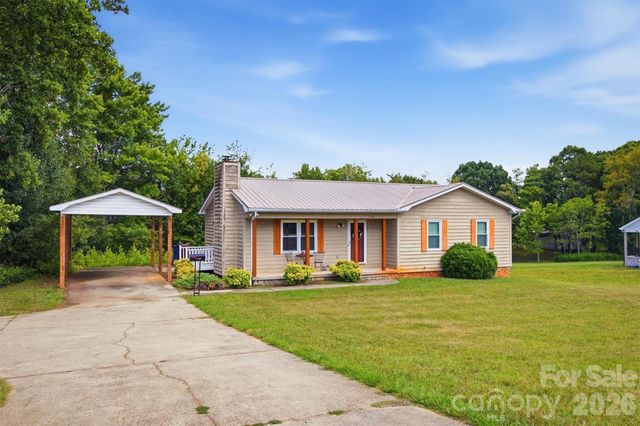 4186 Horseshoe Bend Road, Hudson, NC 28638