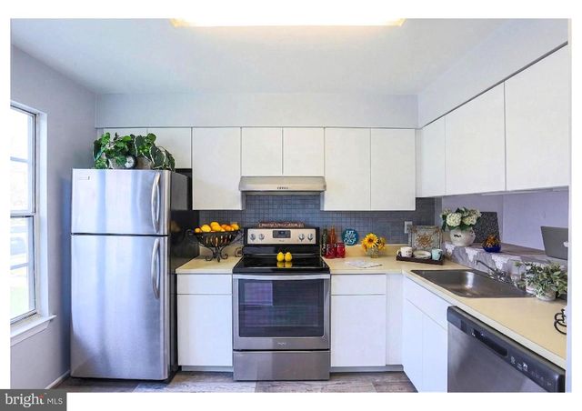 2305 KEVSWAY COURT, Windsor Mill, MD 21244