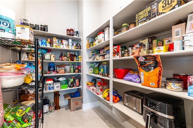 9983 Fremantle Avenue, Las Vegas, NV 89149