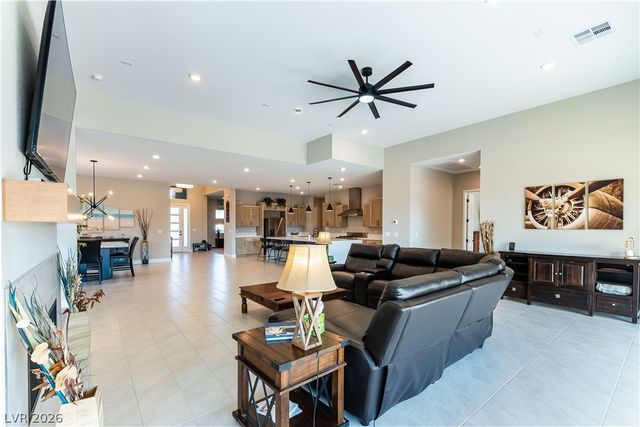 9983 Fremantle Avenue, Las Vegas, NV 89149