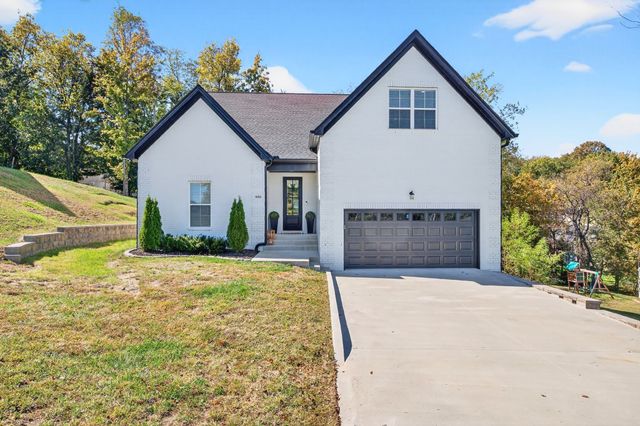 486 David Ave, Lewisburg, TN 37091